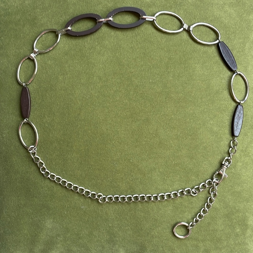 Women’s chain belt